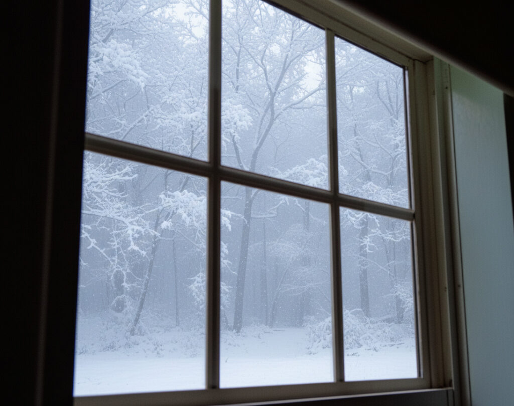 窓辺の雪景色の写真