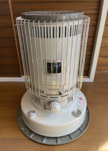 石油ストーブの画像