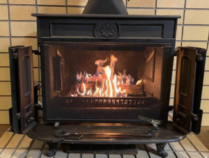 薪ストーブの画像